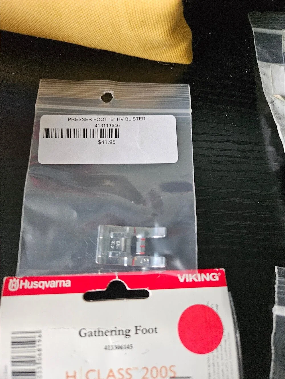 Husqvarna Viking Gathering Foot H Class 200S - Silver Bundle